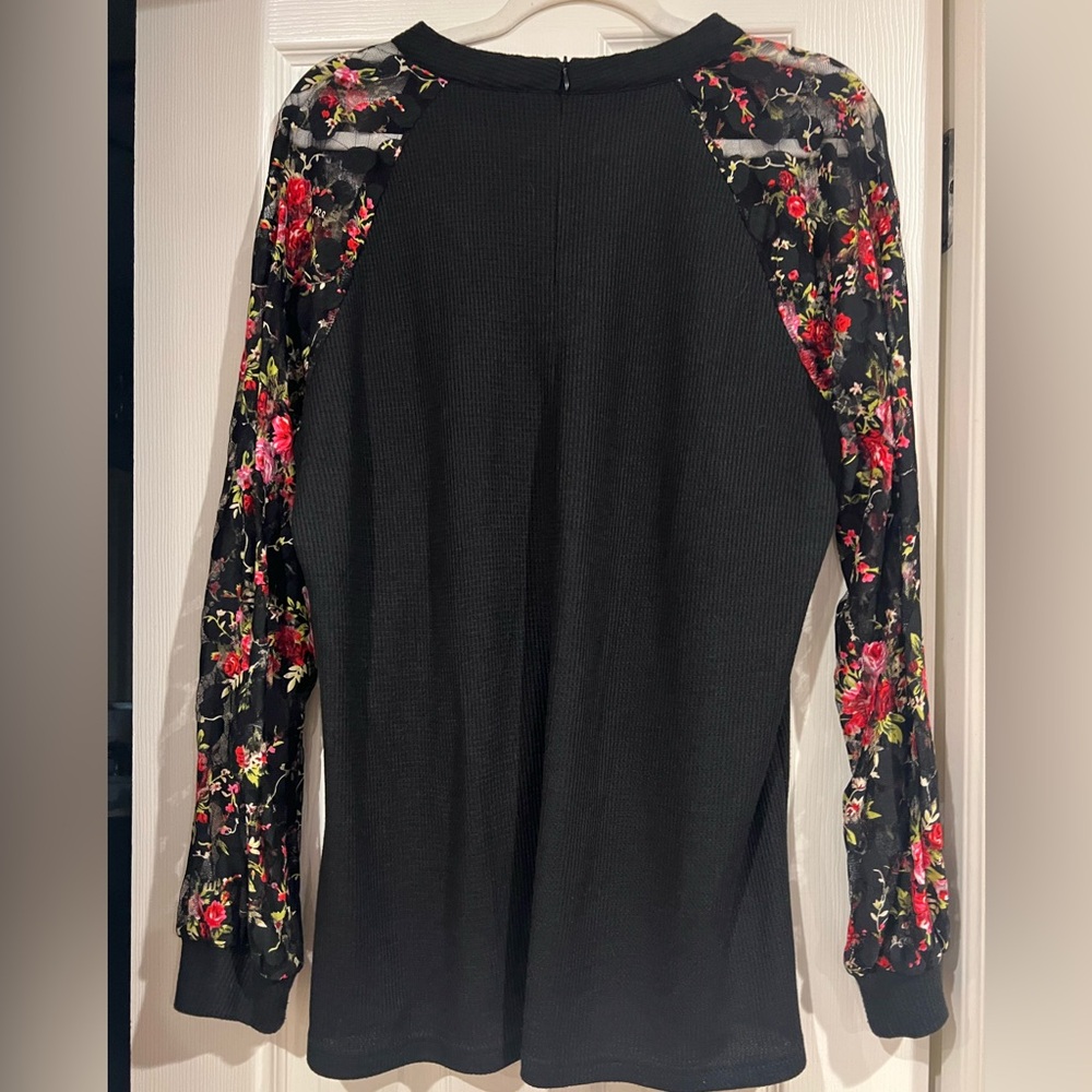 Black Top with Lace Floral Sleeves - Picture 2 of 5